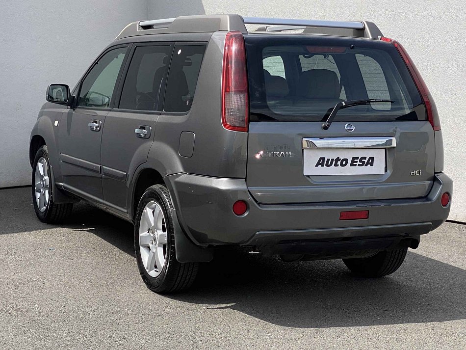 Nissan X-Trail 2.2 D  4x4