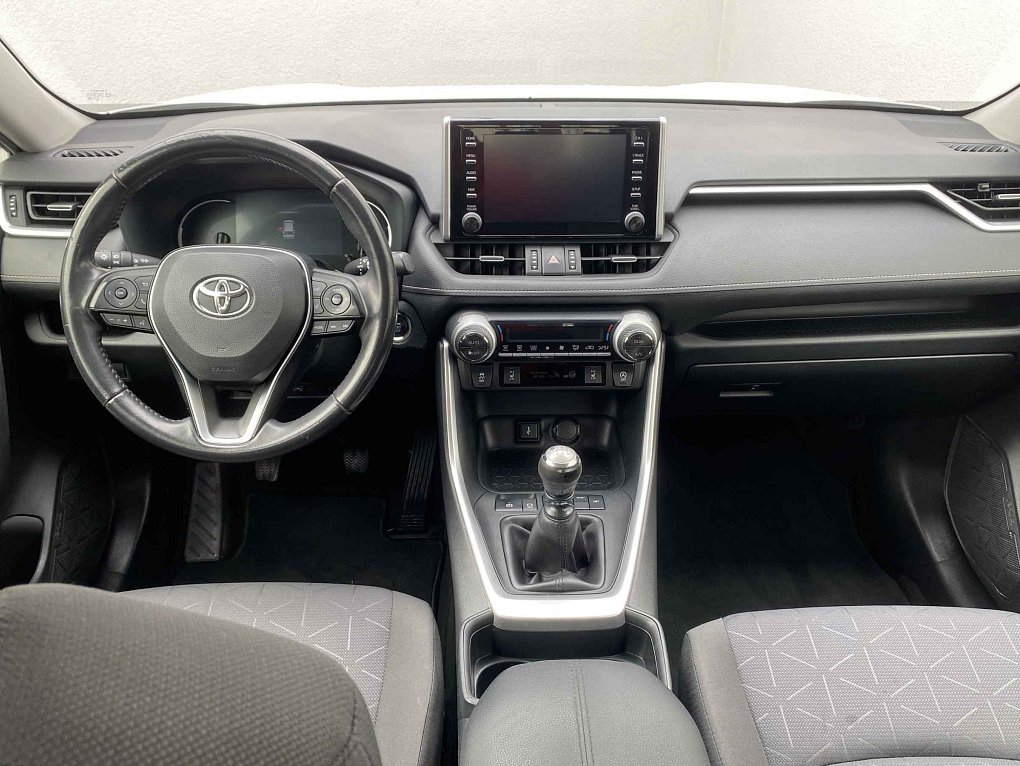 Toyota RAV4 2.0i 16V 