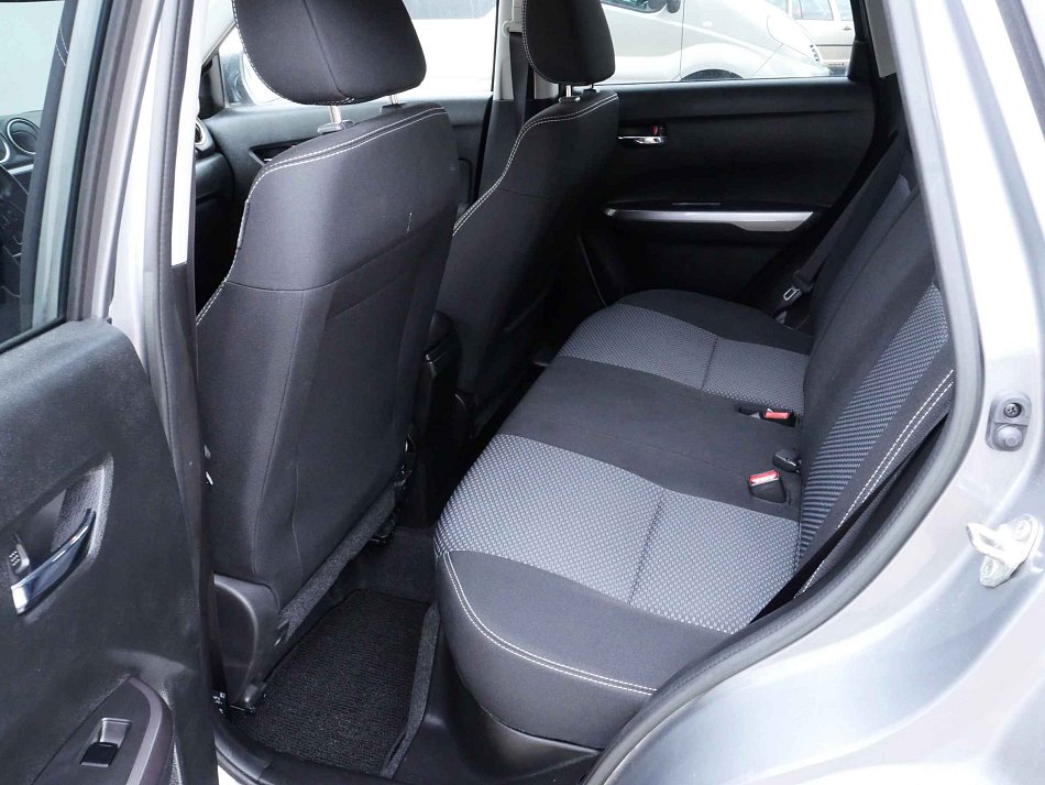 Suzuki Vitara 1.5 Hybrid 