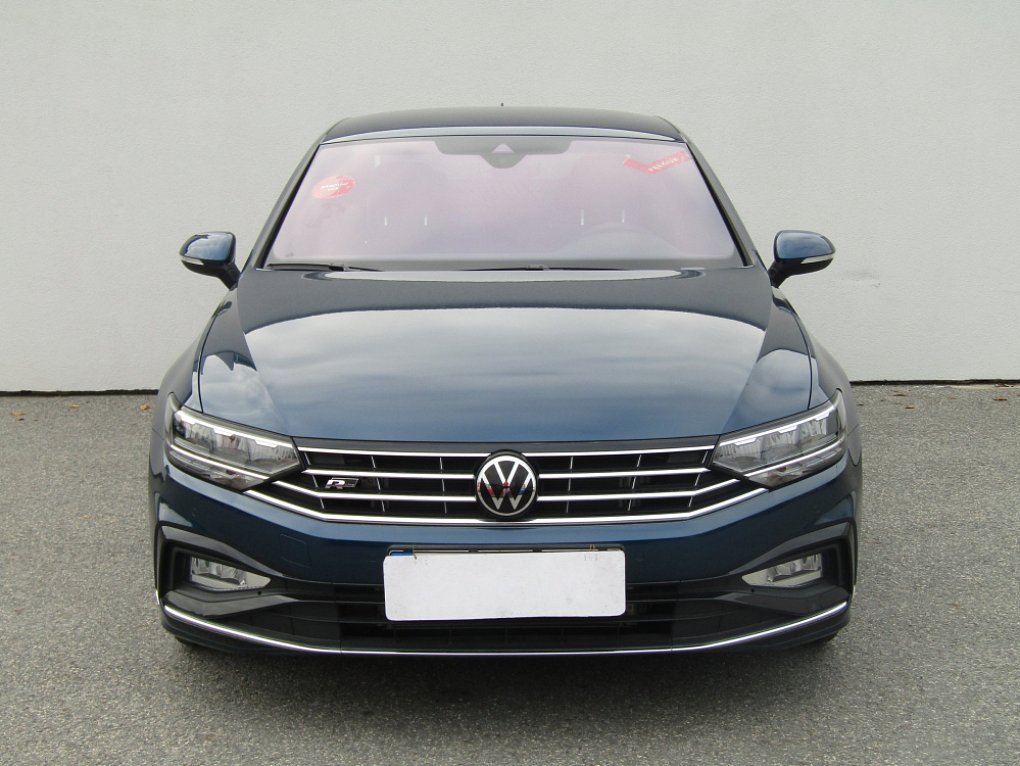 Volkswagen Passat 2.0TSi 