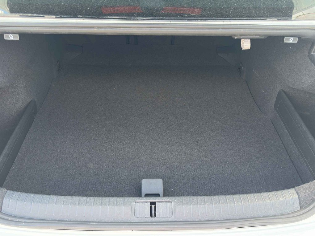 Volkswagen Passat 2.0TSi 