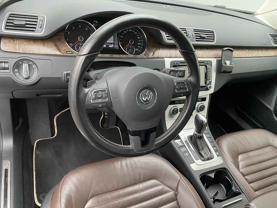 Volkswagen Passat 2.0 TSi Exclusive