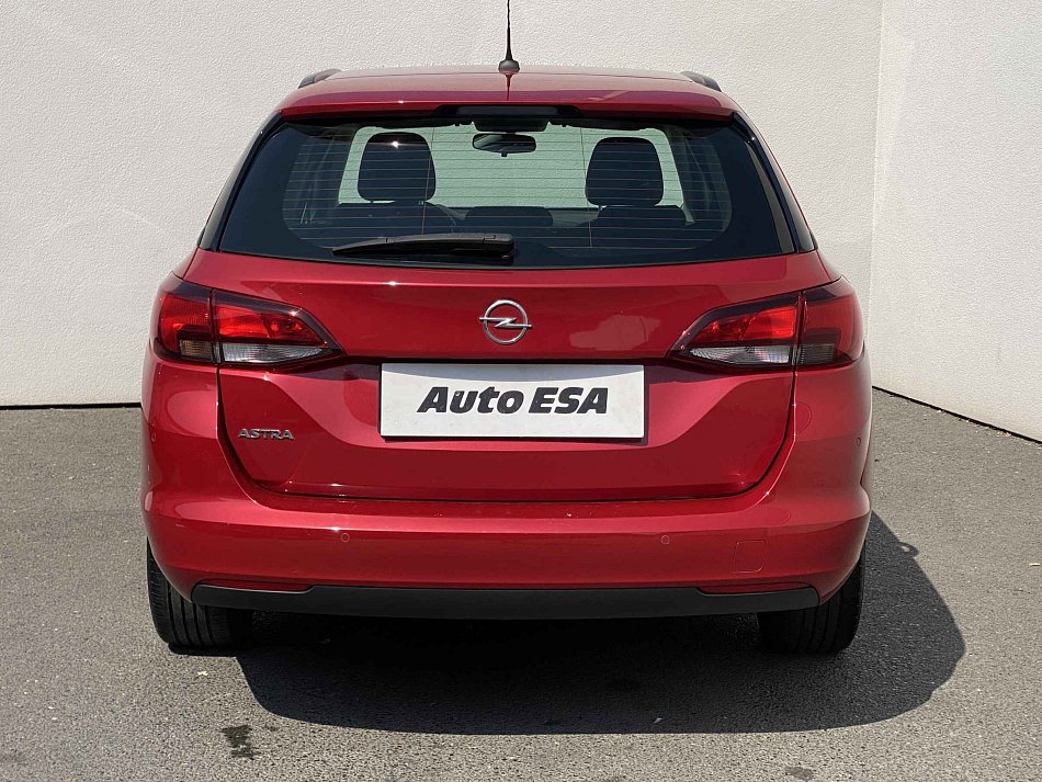 Opel Astra 1.2 T 