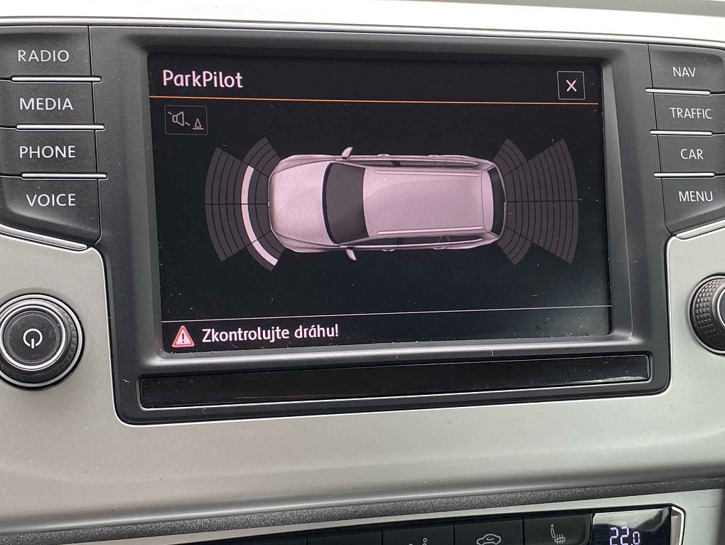 Volkswagen Passat 2.0 TDi 