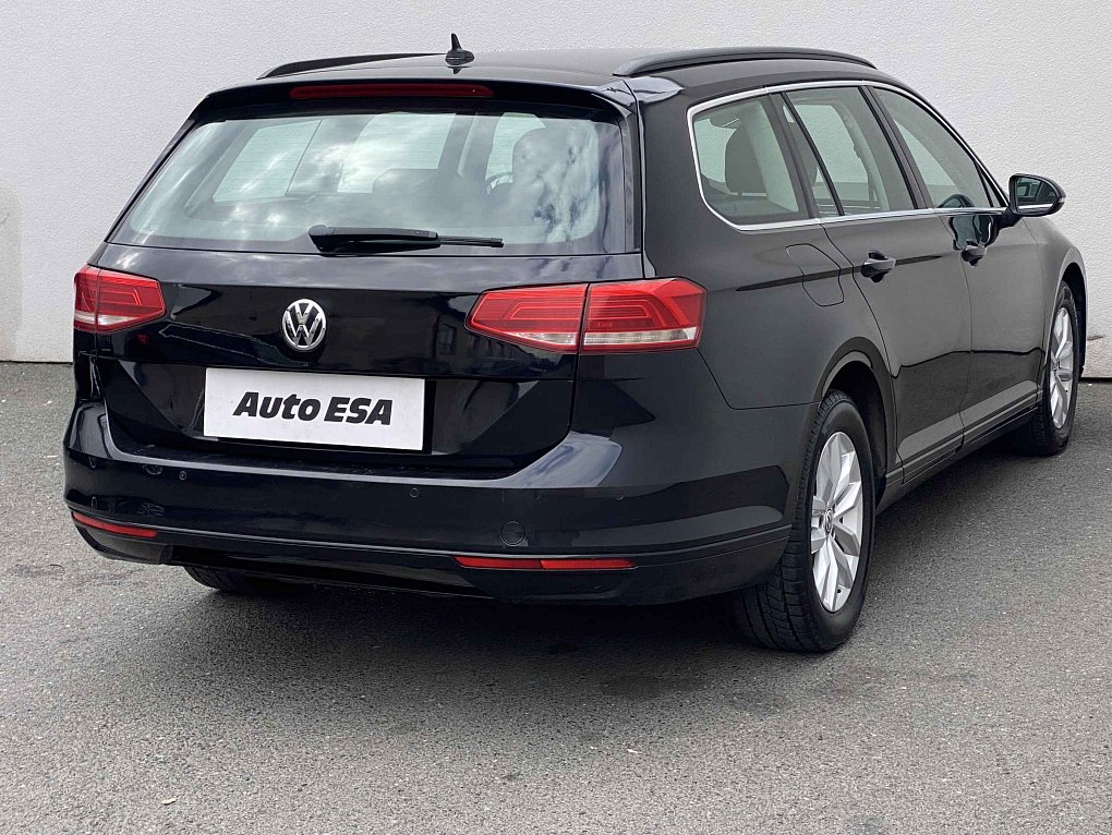 Volkswagen Passat 2.0 TDi 