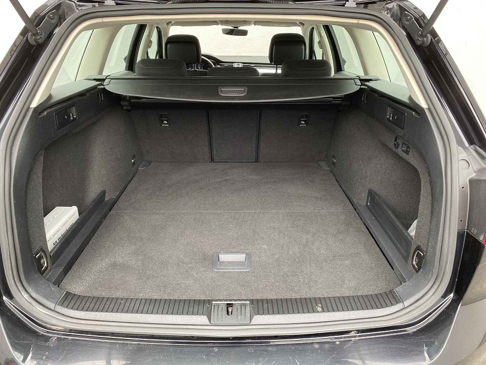 Volkswagen Passat 2.0 TDi 