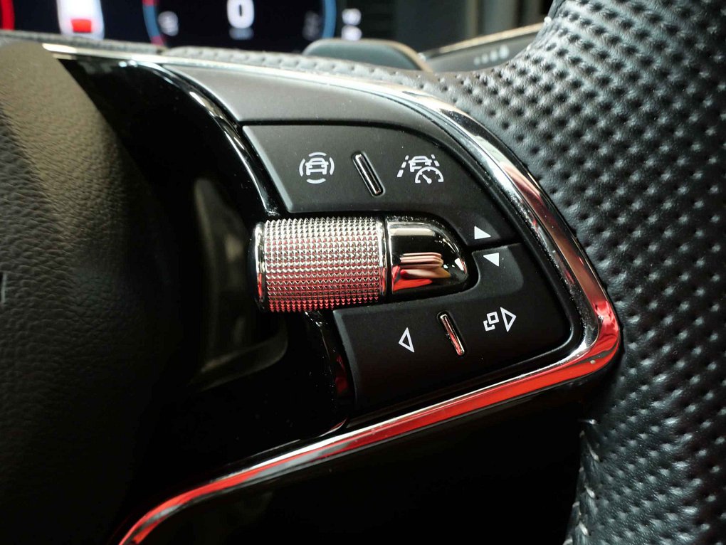 Škoda Karoq 2.0TSi  4x4