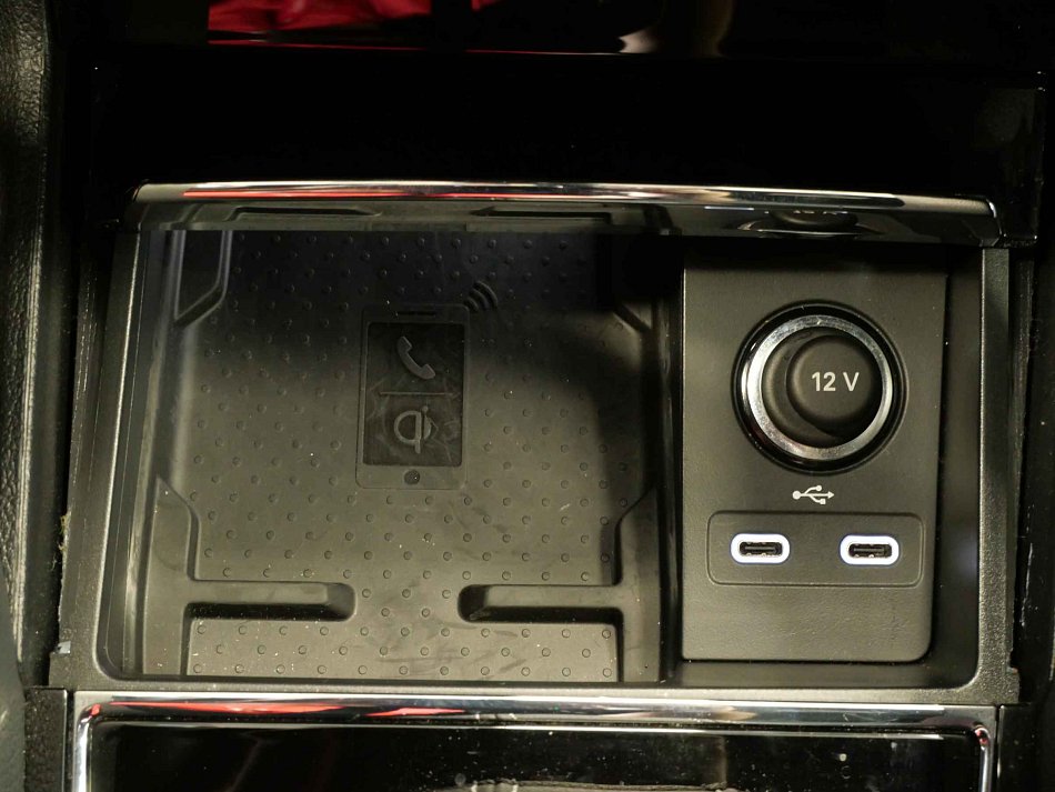 Škoda Karoq 2.0TSi  4x4