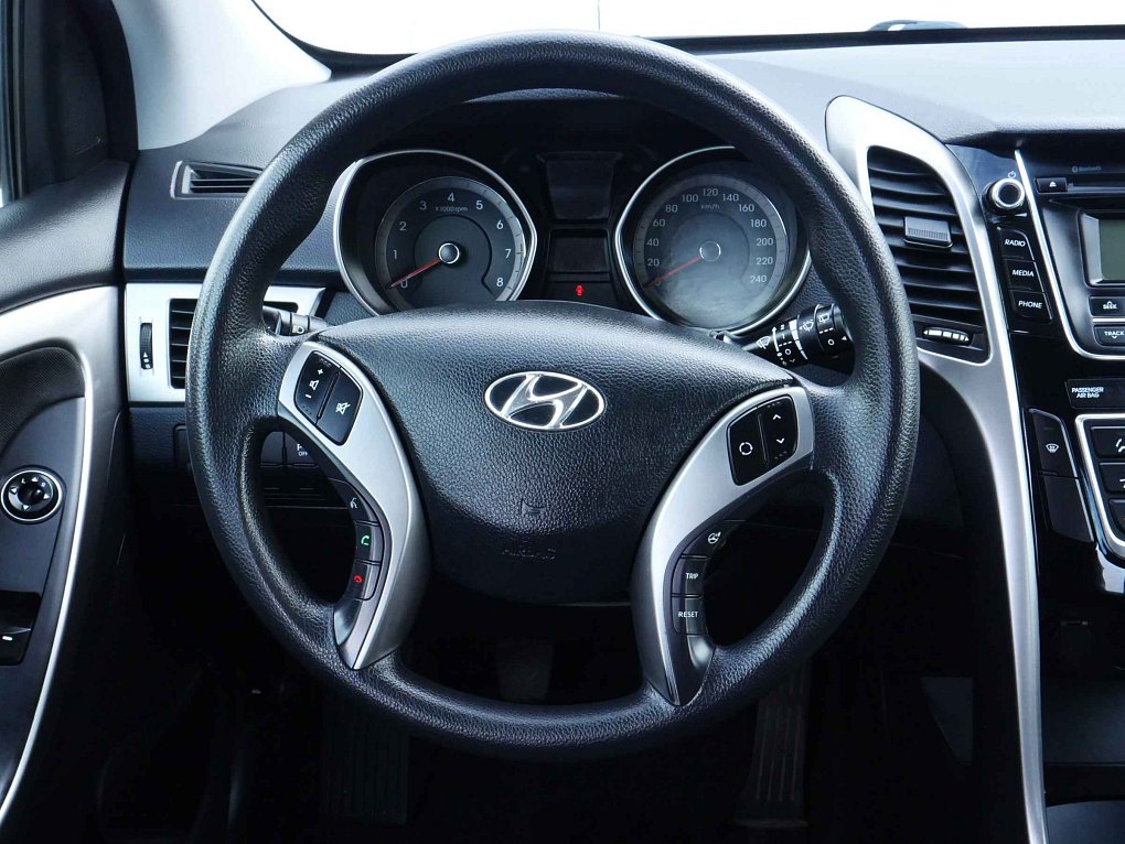 Hyundai I30 1.4CVVT 