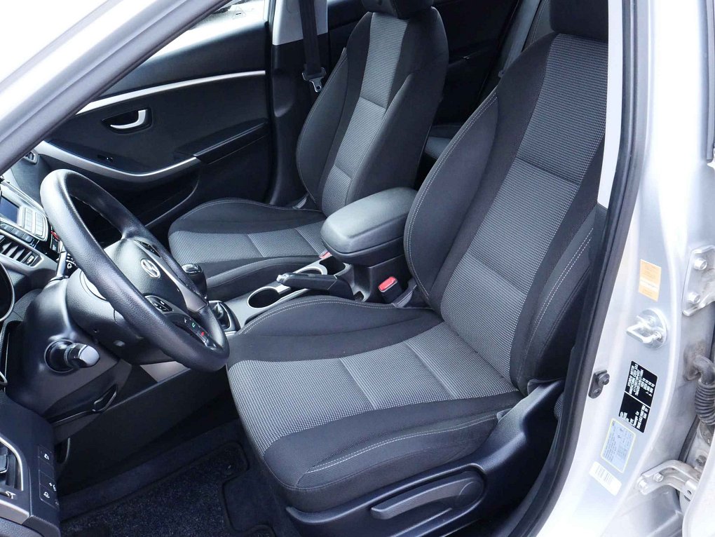 Hyundai I30 1.4CVVT 