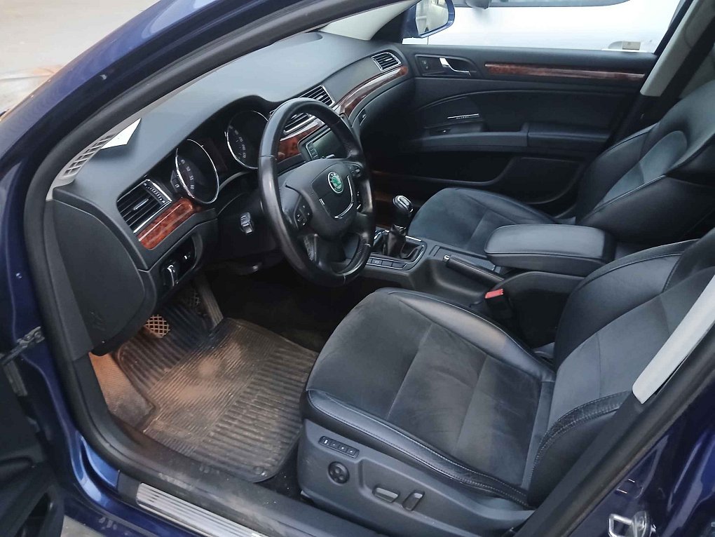 Škoda Superb II 2.0 TDi 