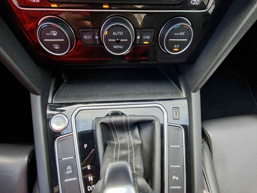 Volkswagen Passat 2.0TDi 