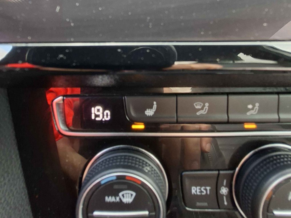 Volkswagen Passat 2.0TDi 