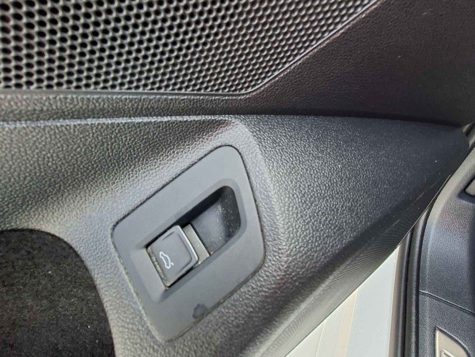 Volkswagen Passat 2.0TDi 