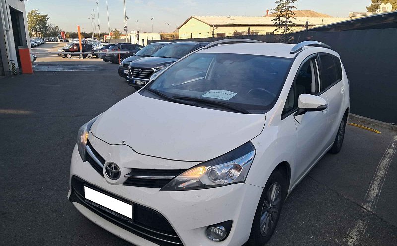 Toyota Verso 1.8i 