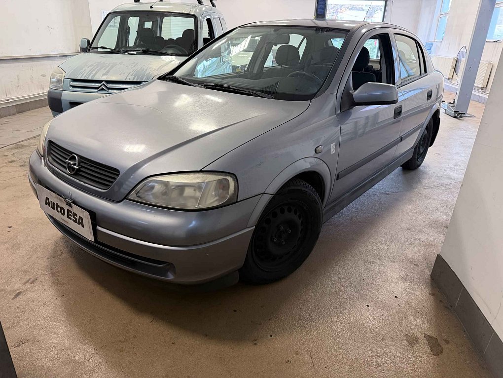Opel Astra 1.4i 