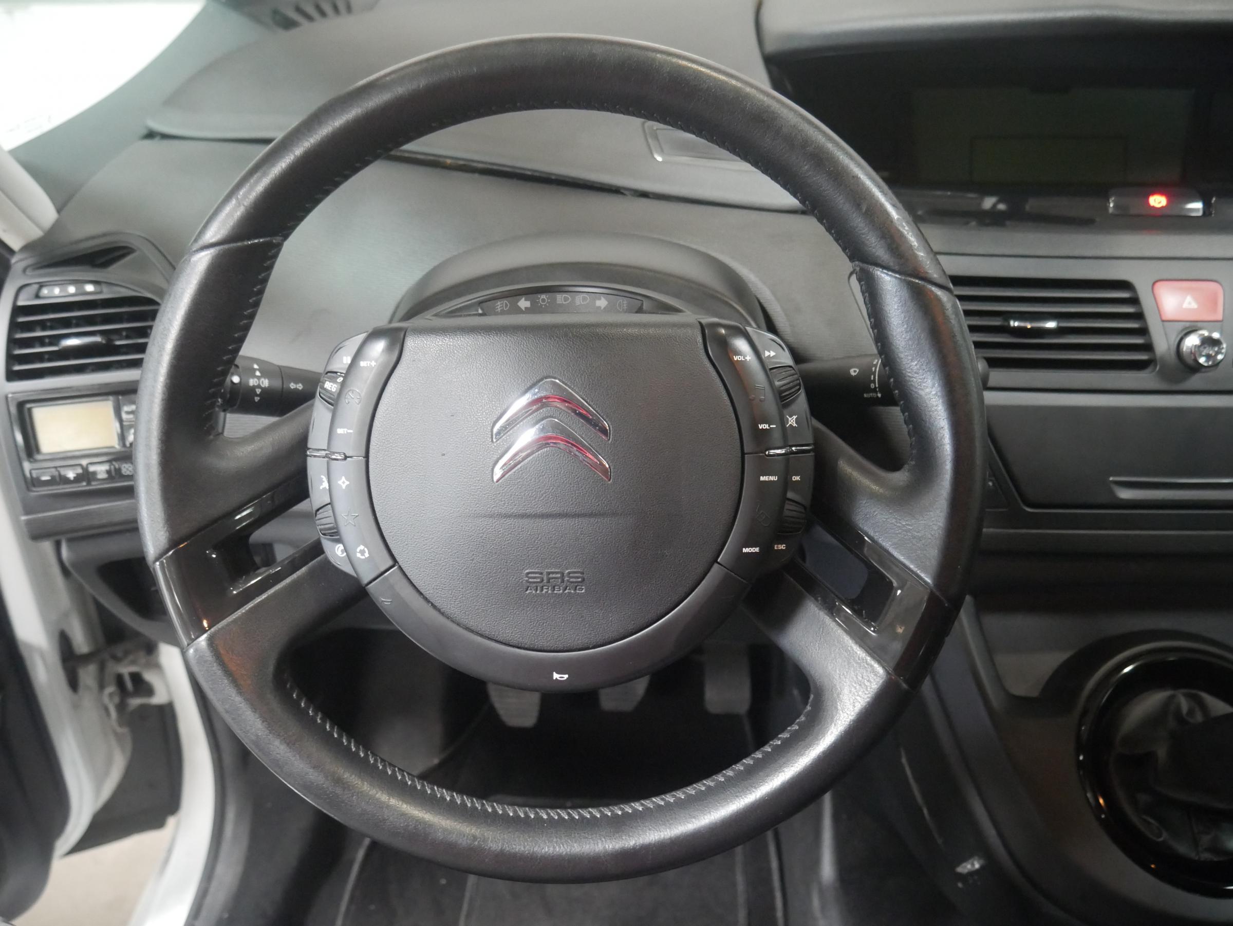 Citroën C4 Picasso, 2013 - pohled č. 16