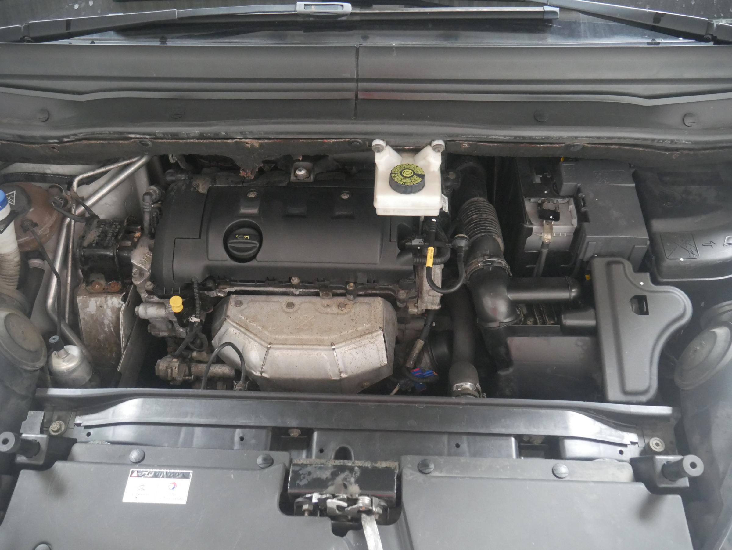 Citroën C4 Picasso, 2013 - pohled č. 7