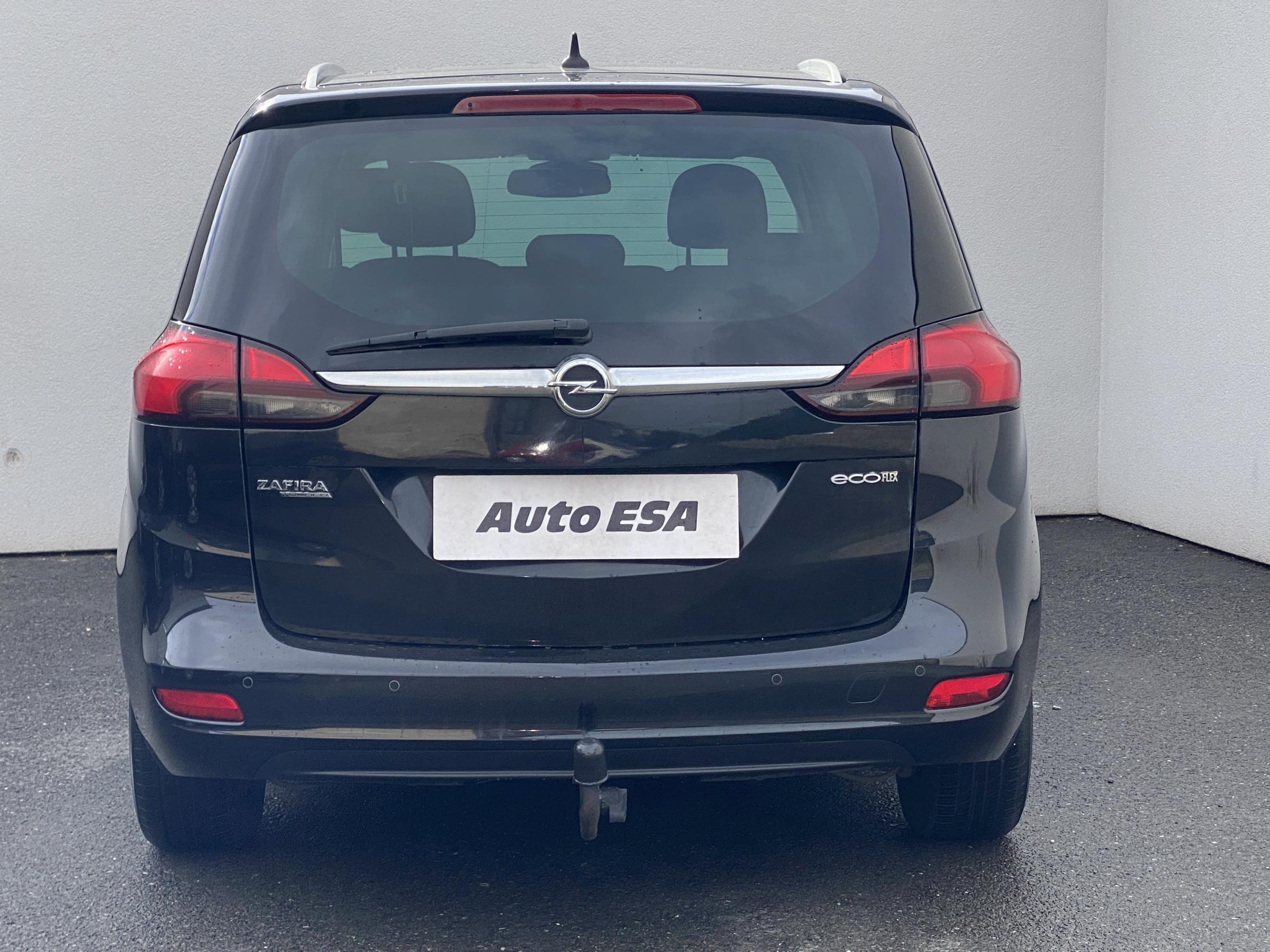 Opel Zafira, 2013 - pohled č. 5