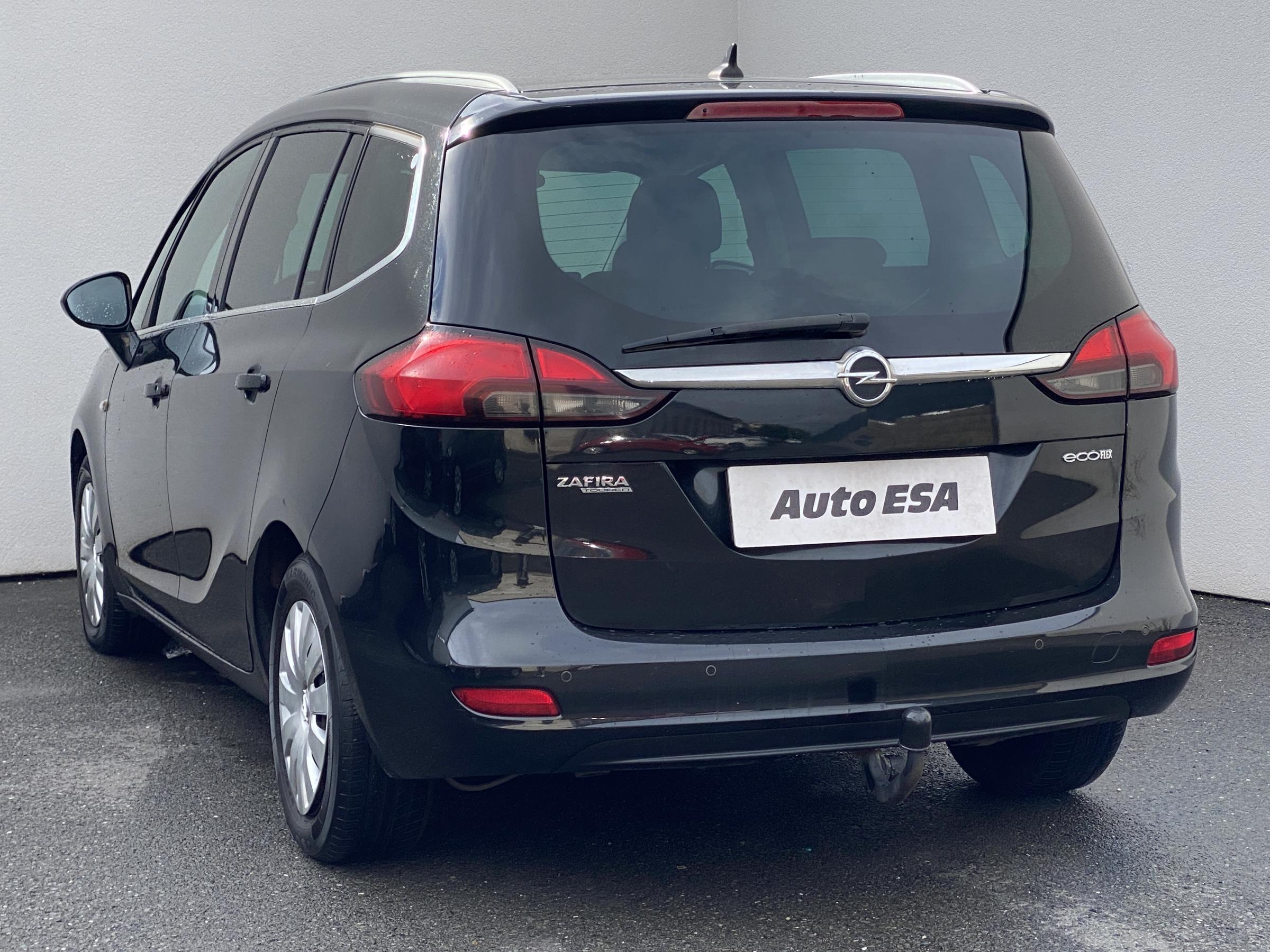 Opel Zafira, 2013 - pohled č. 6