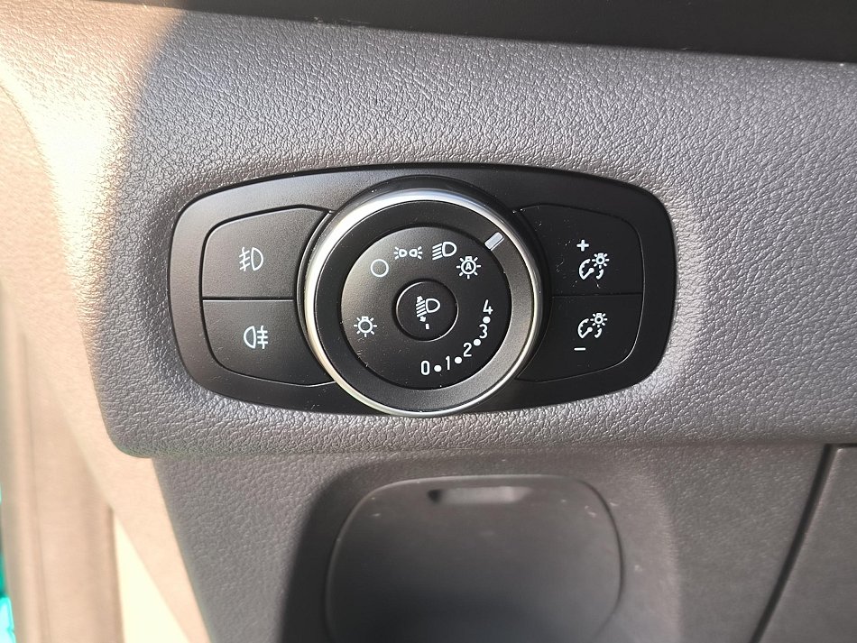 Ford Transit Custom 2.0TDCi  DÍLNA SORTIMO