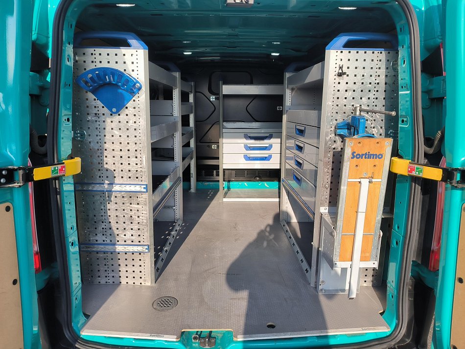 Ford Transit Custom 2.0TDCi  DÍLNA SORTIMO