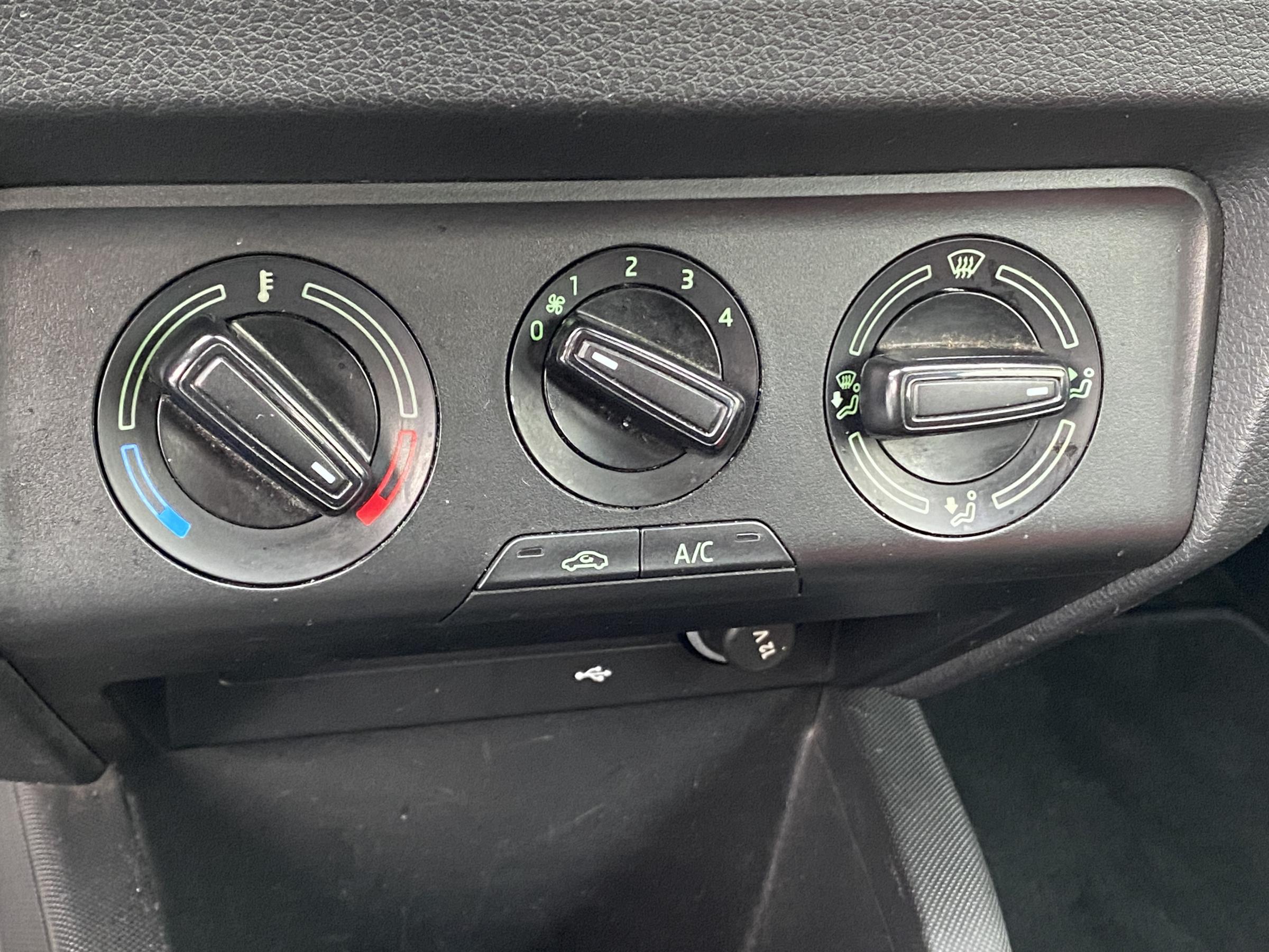 Škoda Fabia III, 2022 - pohled č. 14