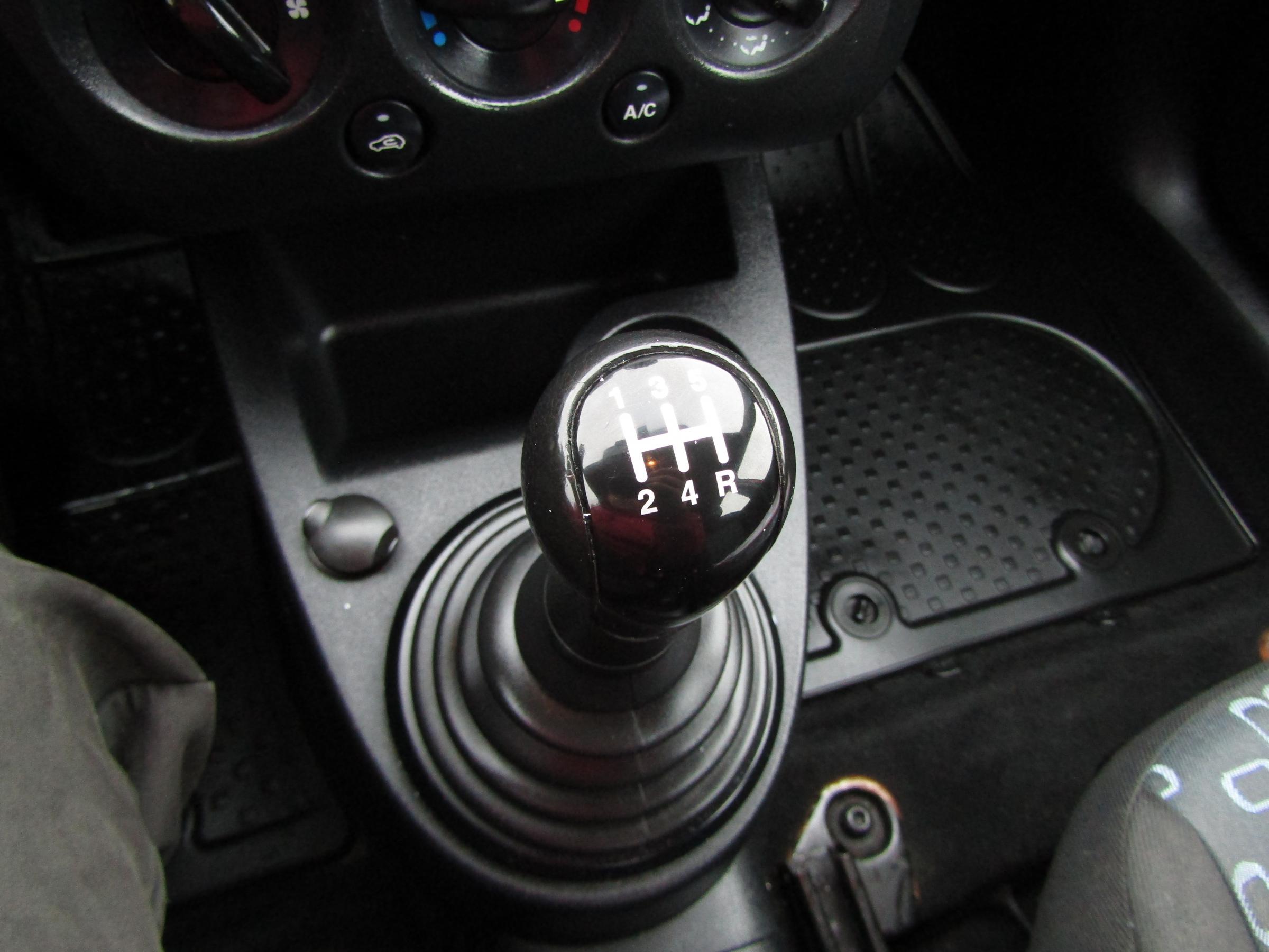 Ford Fiesta, 2006 - pohled č. 15