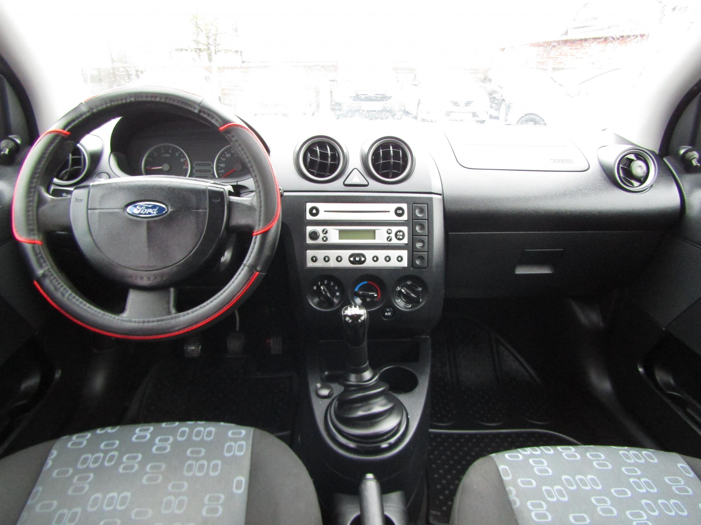 Ford Fiesta, 2006 - pohled č. 8