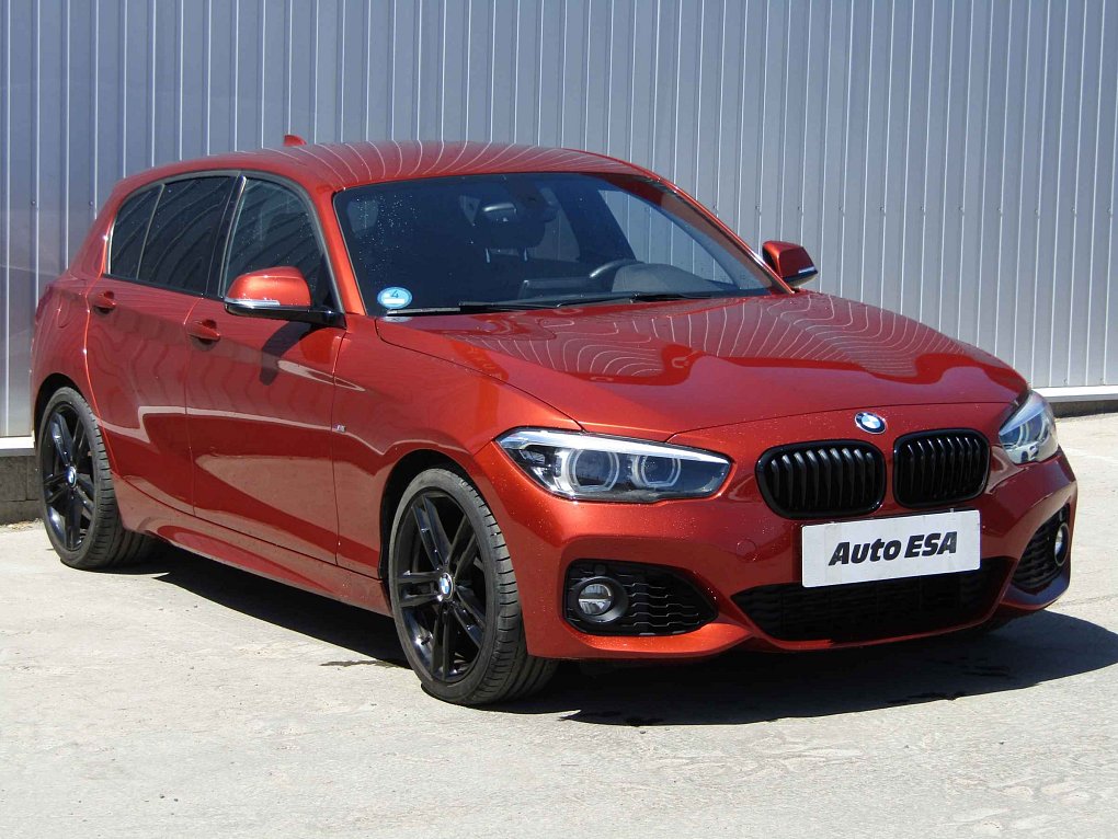 BMW Řada 1 1.5 i M Paket 118 i