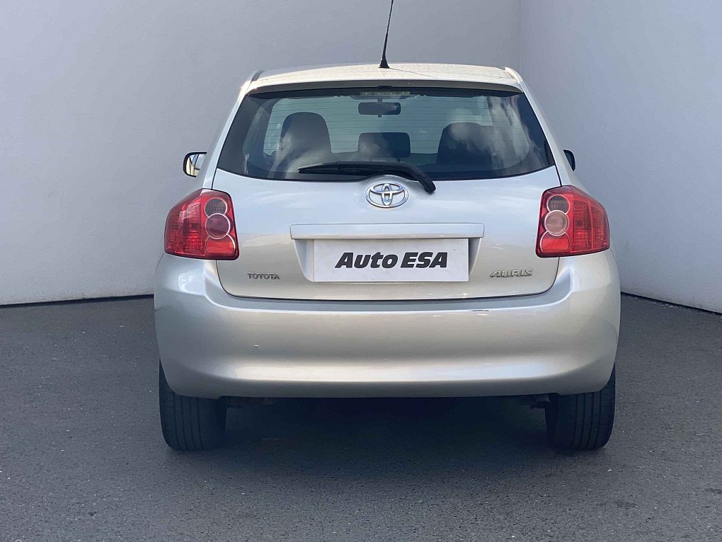 Toyota Auris 1.4d 