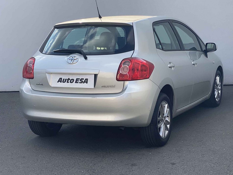 Toyota Auris 1.4d 