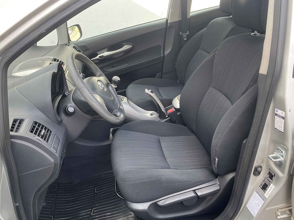 Toyota Auris 1.4d 