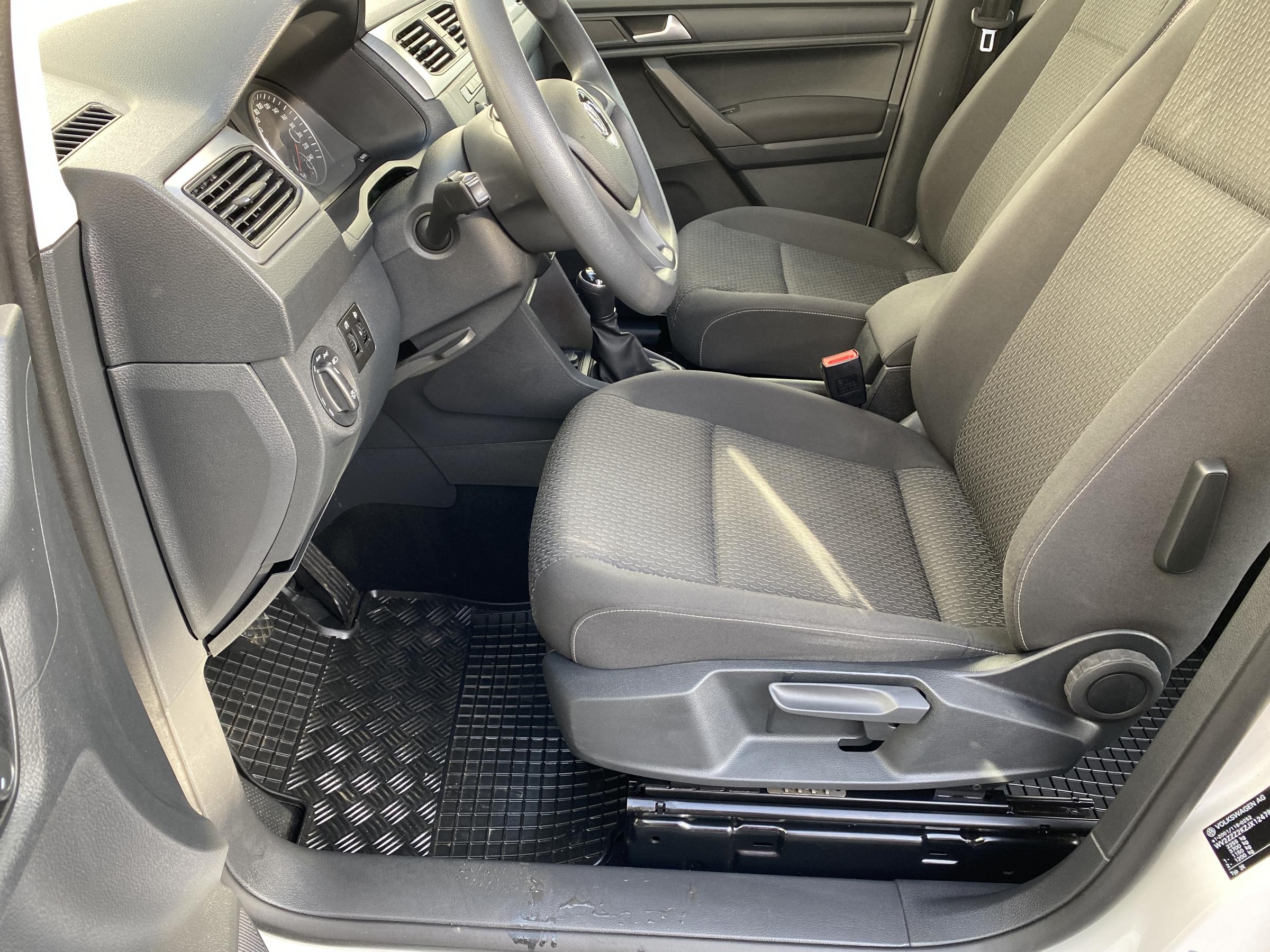 Volkswagen Caddy, 2018 - pohled č. 11
