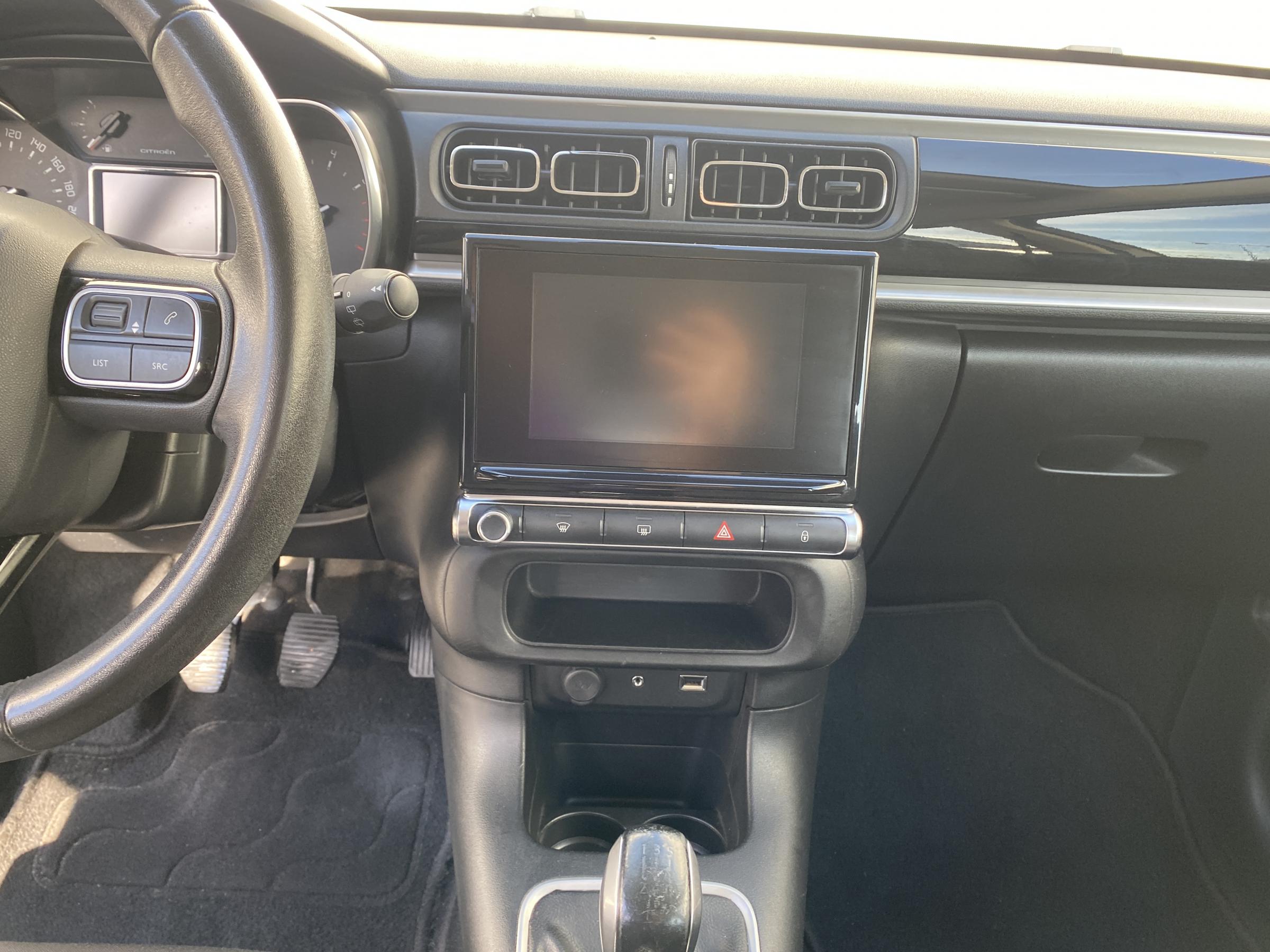 Citroën C3, 2018 - pohled č. 10