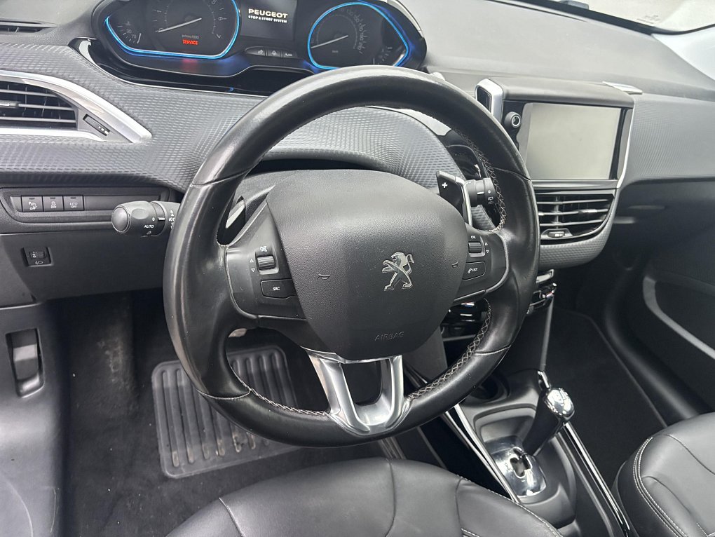 Peugeot 2008 1.2 VTi Allure