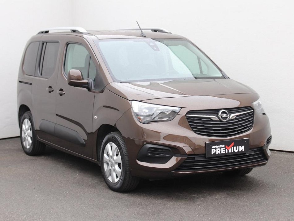 Opel Combo 1.2 PT 