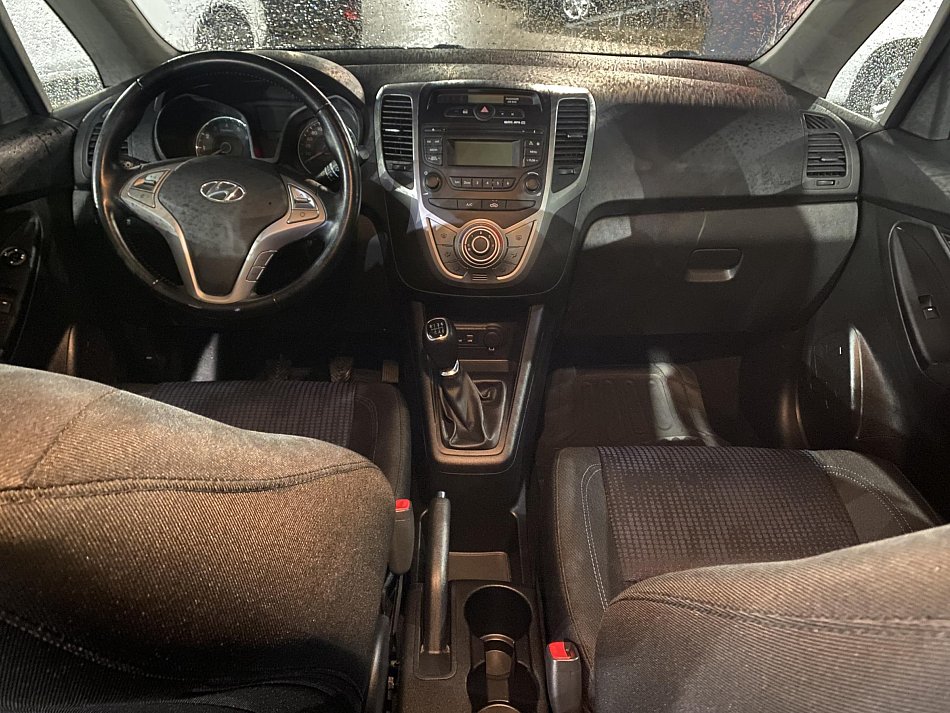 Hyundai Ix20 1.6i 