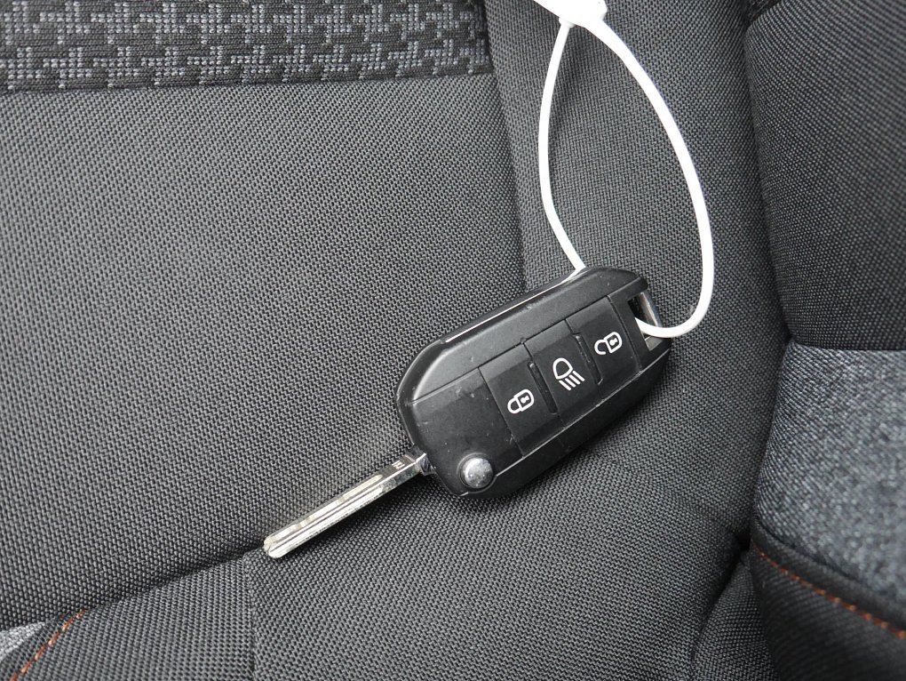 Peugeot 5008 1.2PT 
