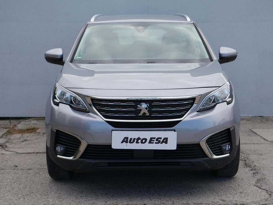 Peugeot 5008 1.2PT 