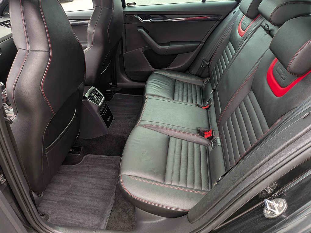 Škoda Octavia III 2.0TSi RS