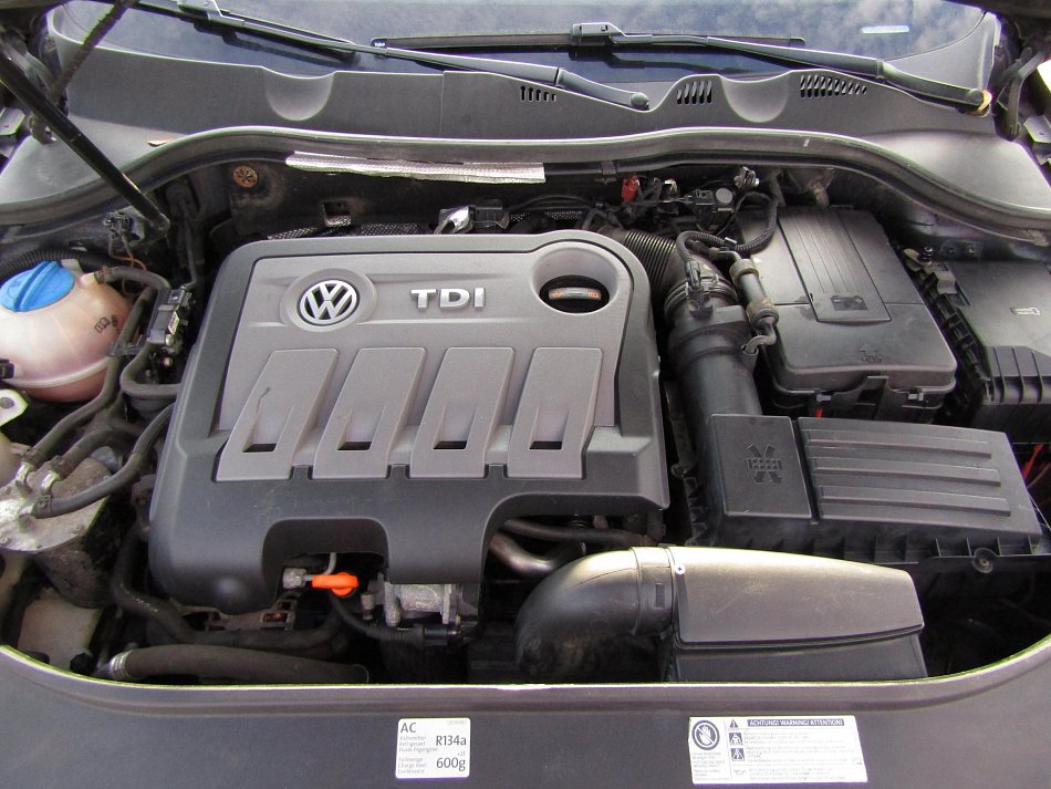 Volkswagen Passat 2.0TDi 