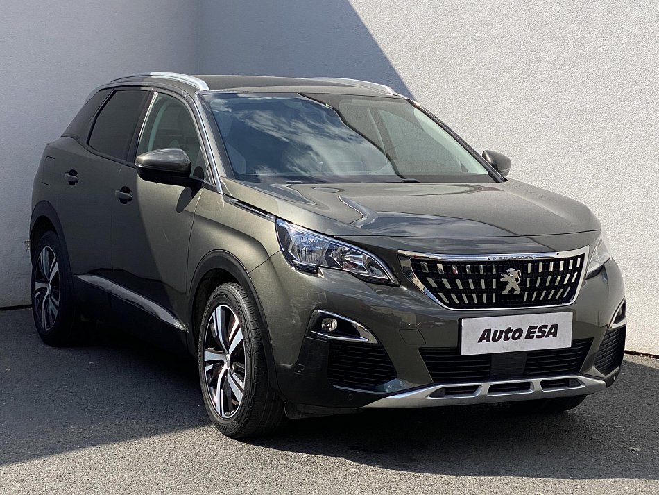 Peugeot 3008 1.2PT Allure
