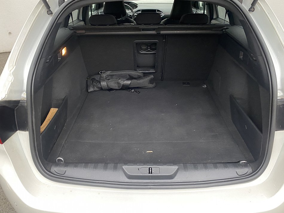 Peugeot 308 1.5HDi 