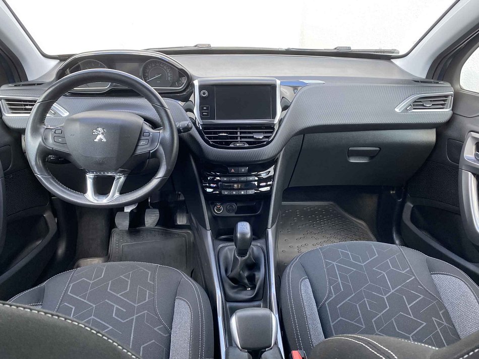 Peugeot 2008 1.2 PT Active
