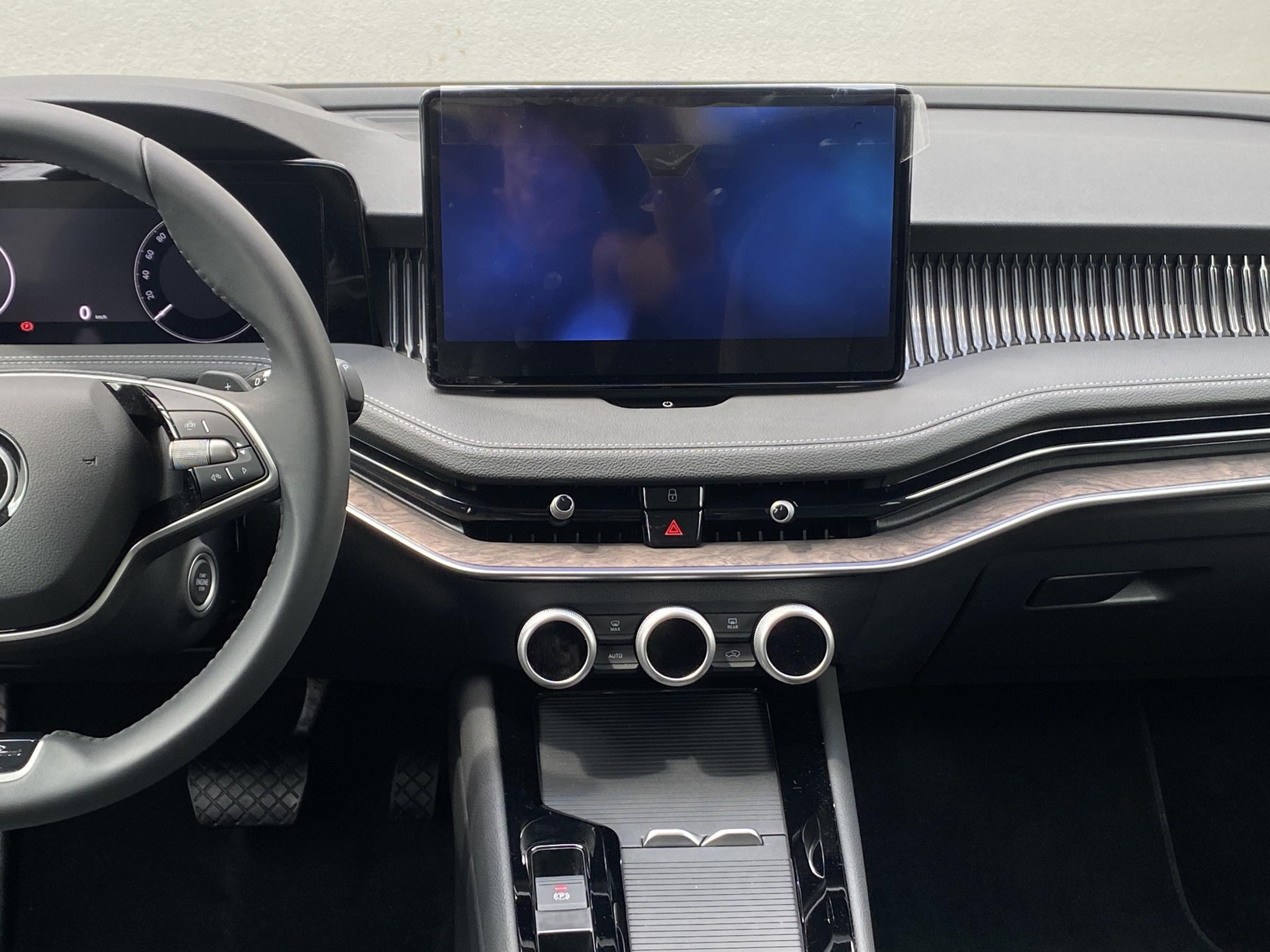 Škoda Superb IV, 2024 - pohled č. 10