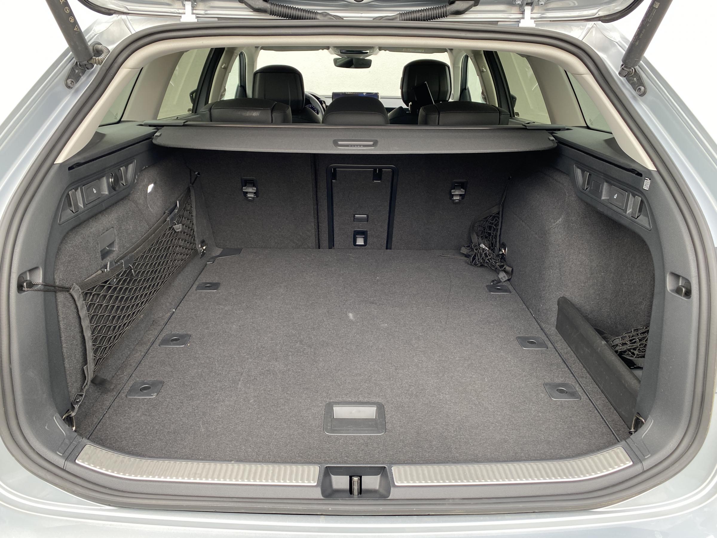 Škoda Superb IV, 2024 - pohled č. 8