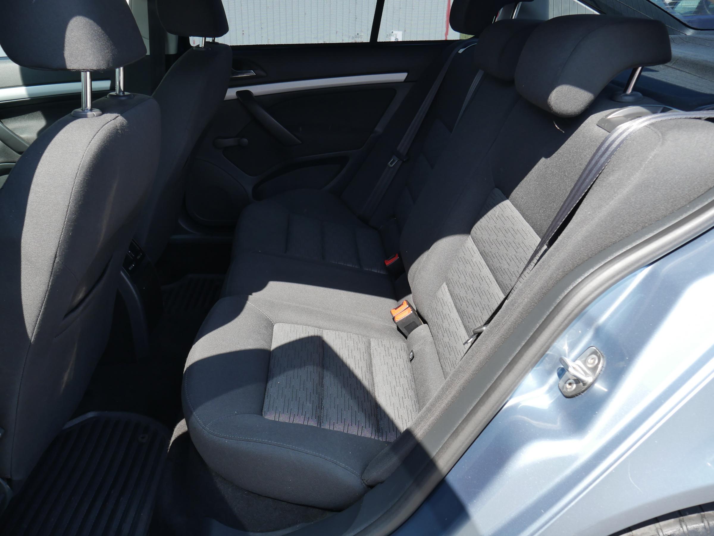 Škoda Octavia II, 2011 - pohled č. 9