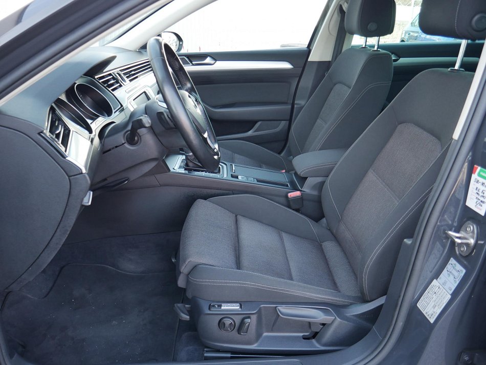 Volkswagen Passat 2.0 TDi 