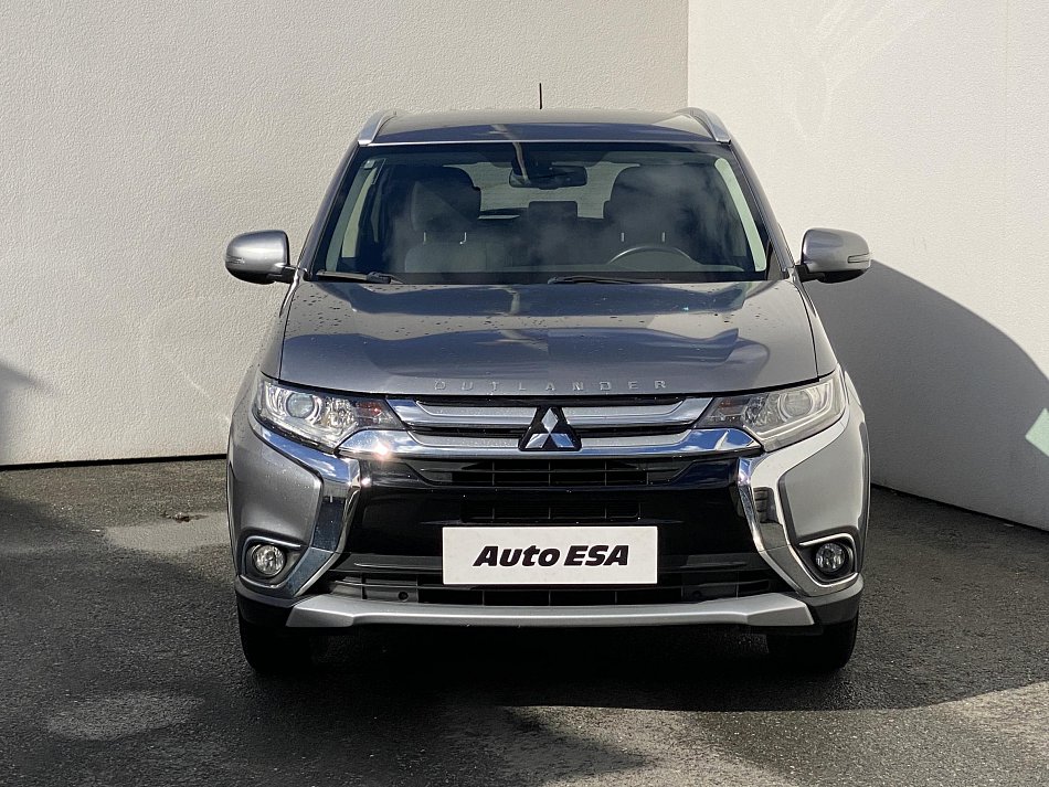 Mitsubishi Outlander 2.0 MIVEC 